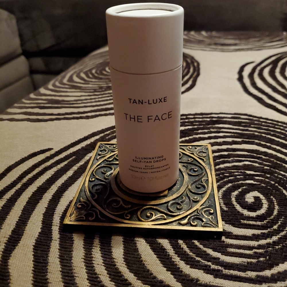 Self tanning face drops